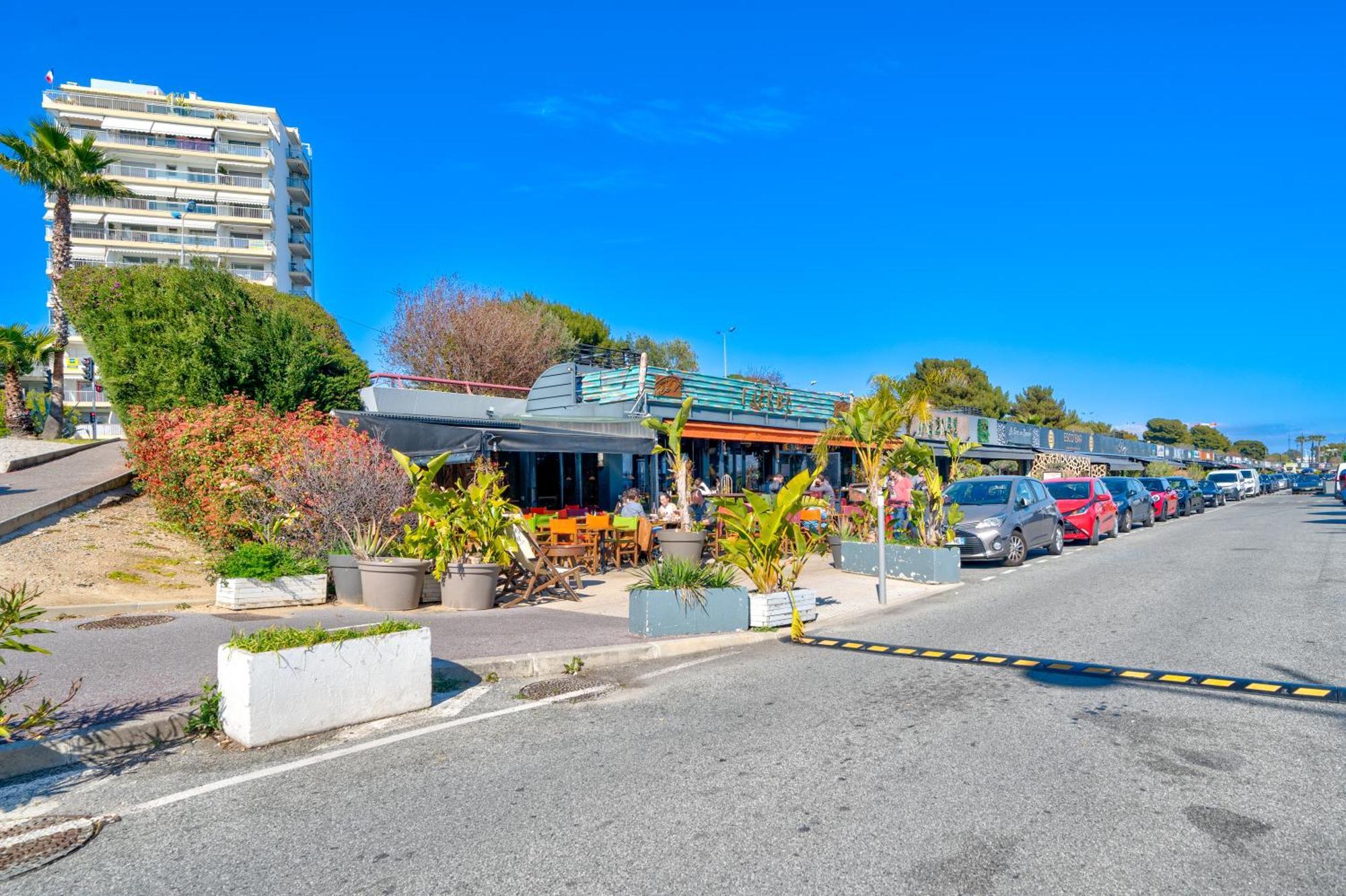 Magnifique 2 Pieces Vue Mer - Parking Proche Plage Saint-Laurent-du-Var Exterior foto